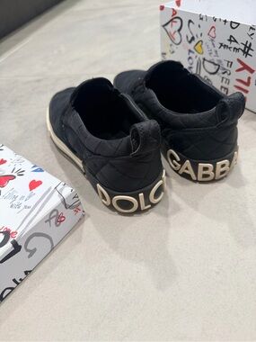 Dolce & Gabbana Black Quilted Logo Heel Slip-Ons